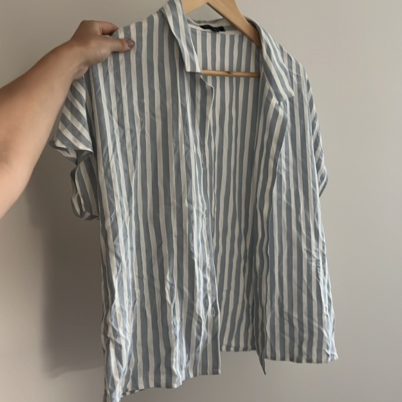 Dynamite collared button up shirts - Picture 3 of 4